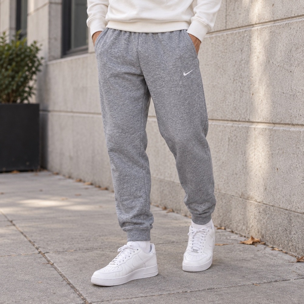 Nike Club Fleece Gray Joggers Men's M Tapered Sweatpants Athleisure loungewear